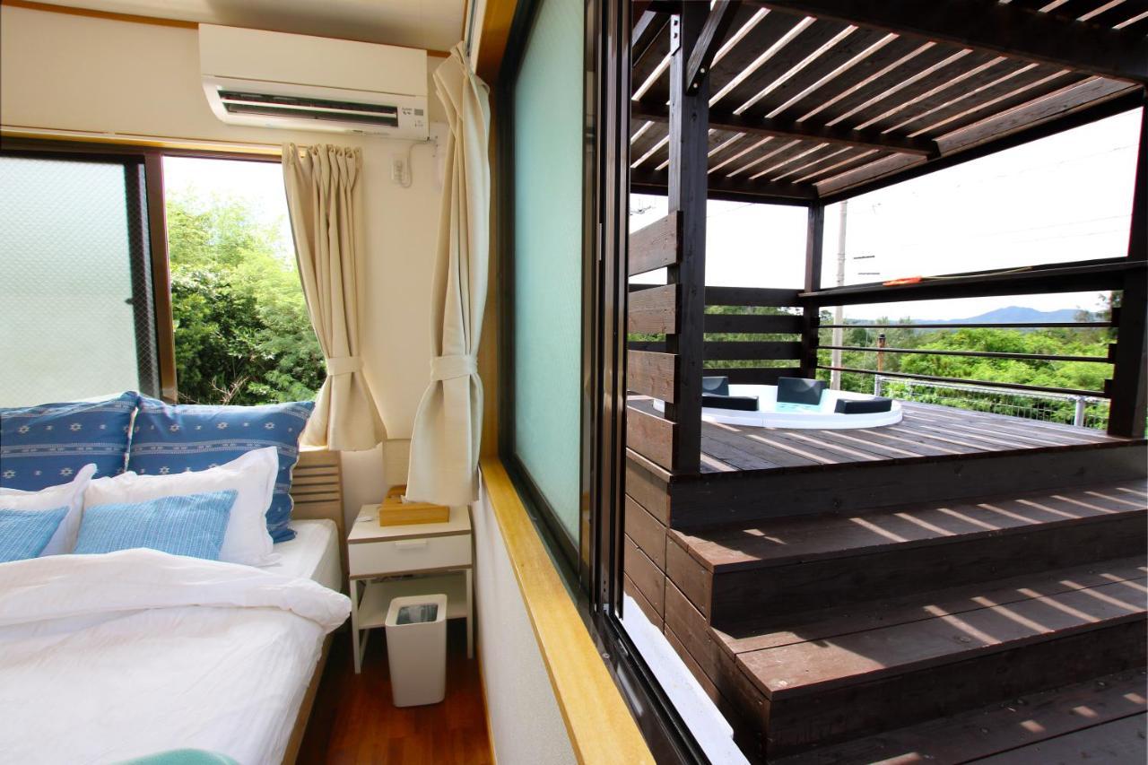Beach Side Secret Ginoza Exterior foto